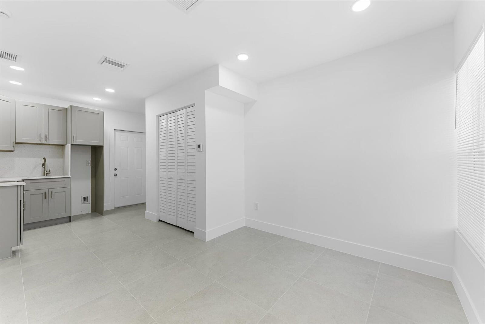 829 Bayberry Drive A, West Palm Beach, FL 33403 photo 3