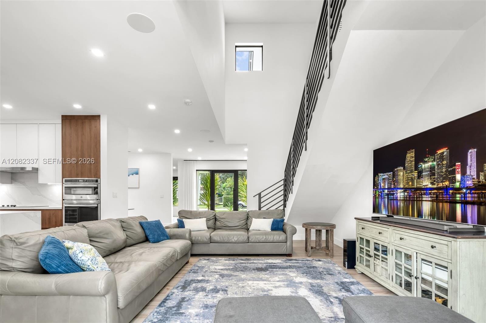 5759 SW 42nd Street — photo 8