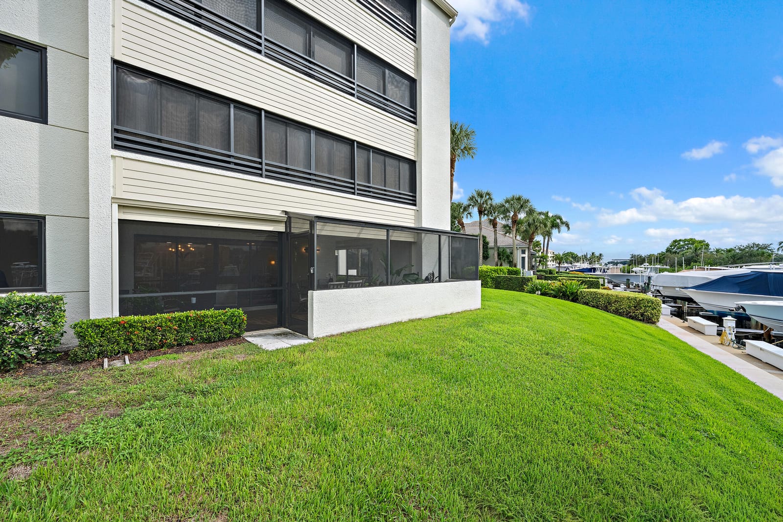 513 Oak Harbour Drive, Juno Beach, FL 33408 photo 23