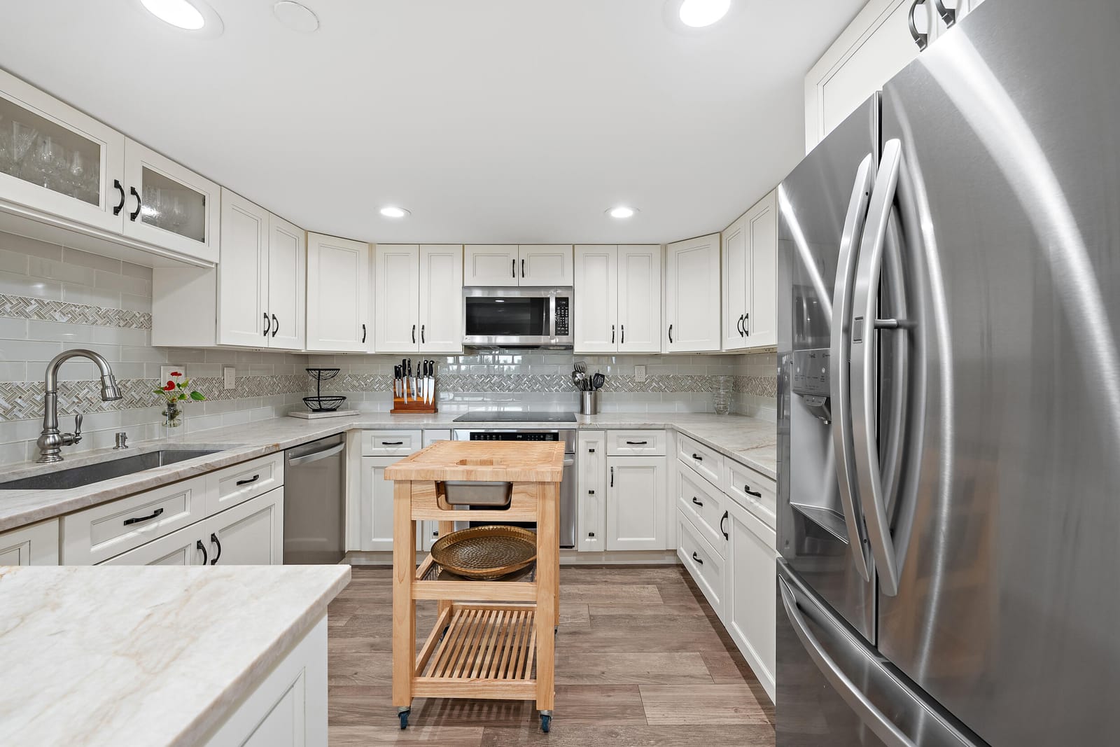 513 Oak Harbour Drive — photo 6