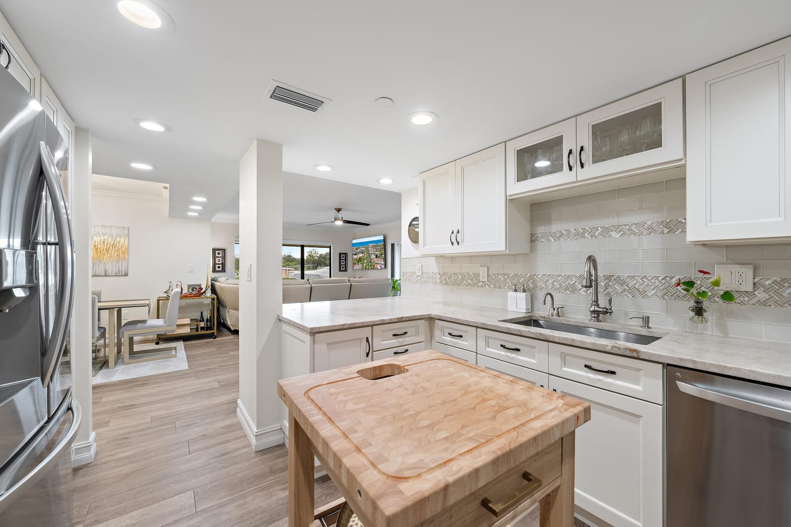513 Oak Harbour Drive — photo 7