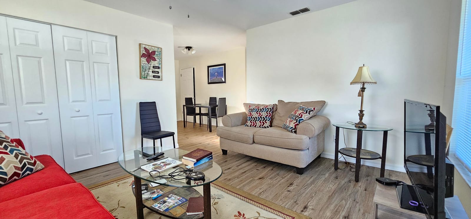 323 SEMINOLE Court — photo 3
