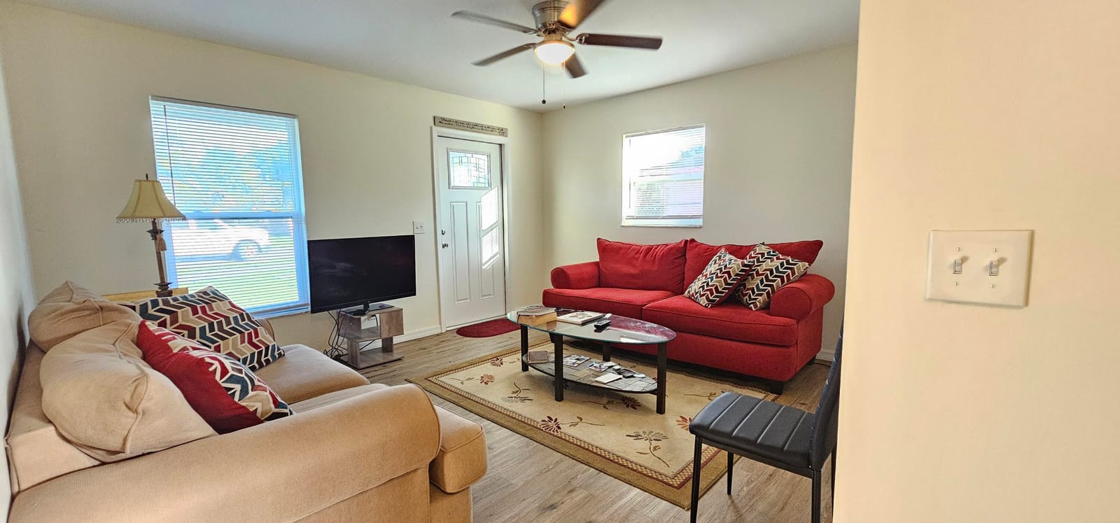 323 SEMINOLE Court — photo 4