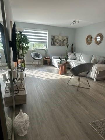 165 Lakeview Drive 201 — photo 8