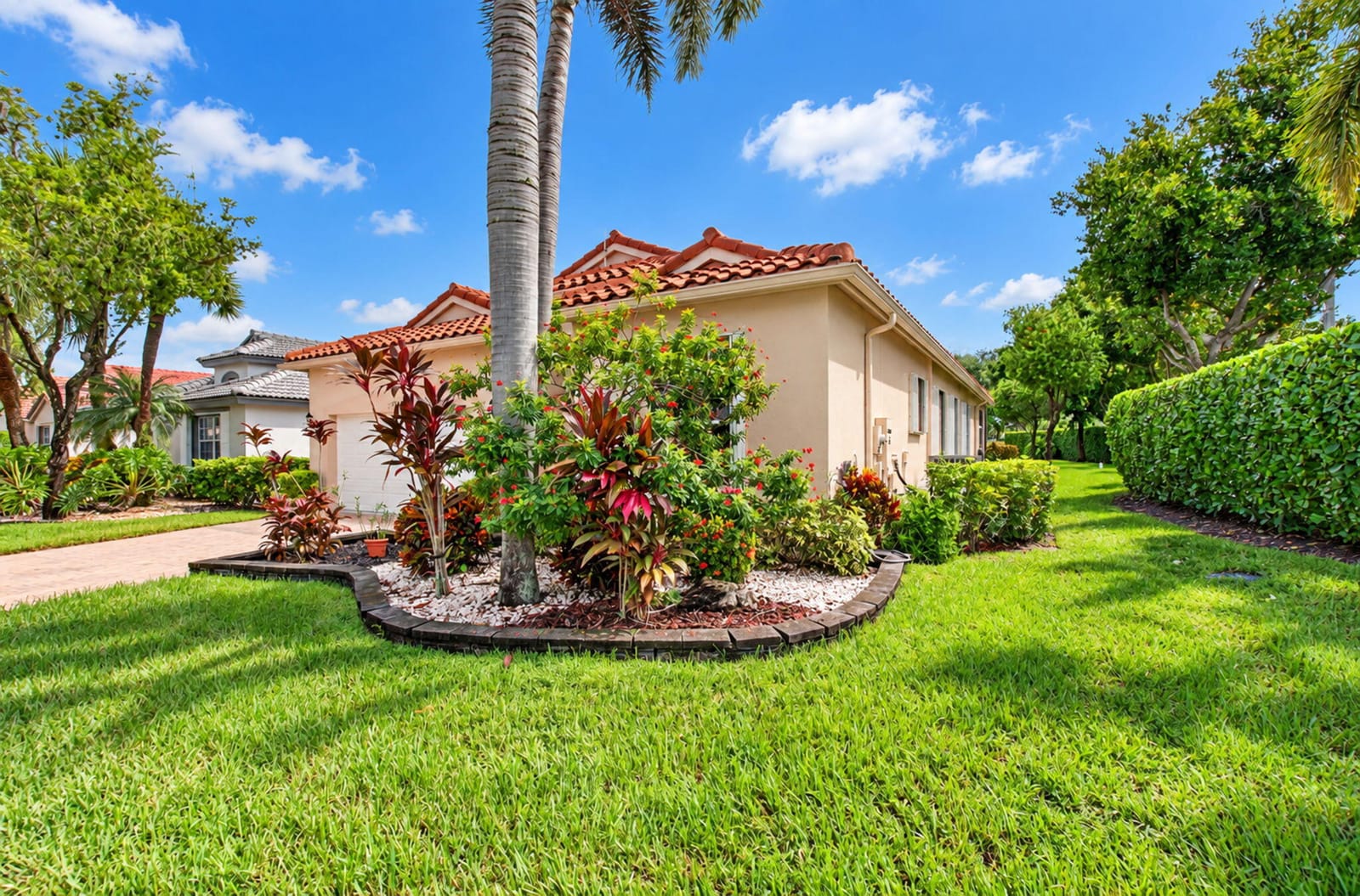 11572 Spring Oak Avenue — photo 4