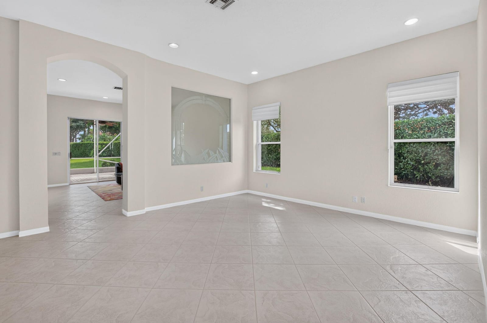 11572 Spring Oak Avenue — photo 9