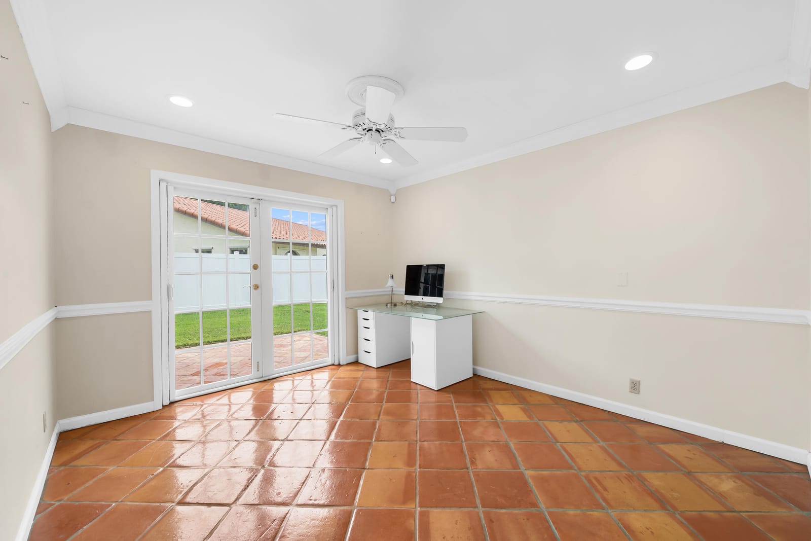6760 HOLLANDAIRE Drive W, Boca Raton, FL 33433 photo 19