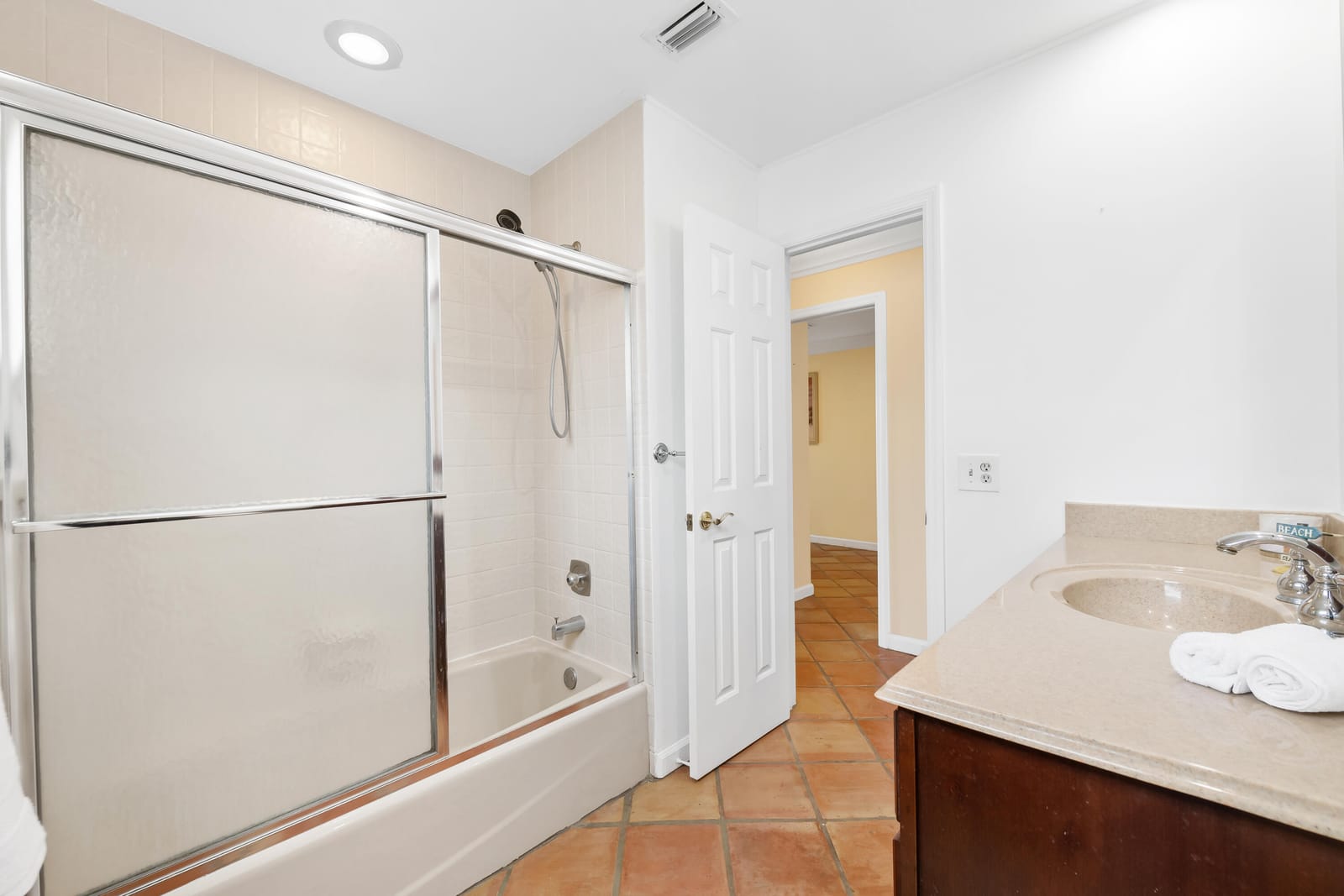 6760 HOLLANDAIRE Drive W, Boca Raton, FL 33433 photo 24