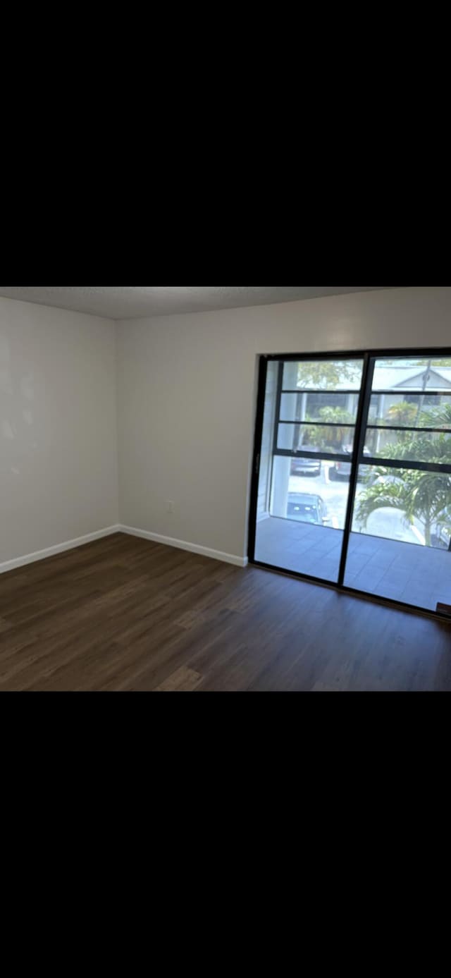 905 NE 199TH Street 204, Miami, FL 33179