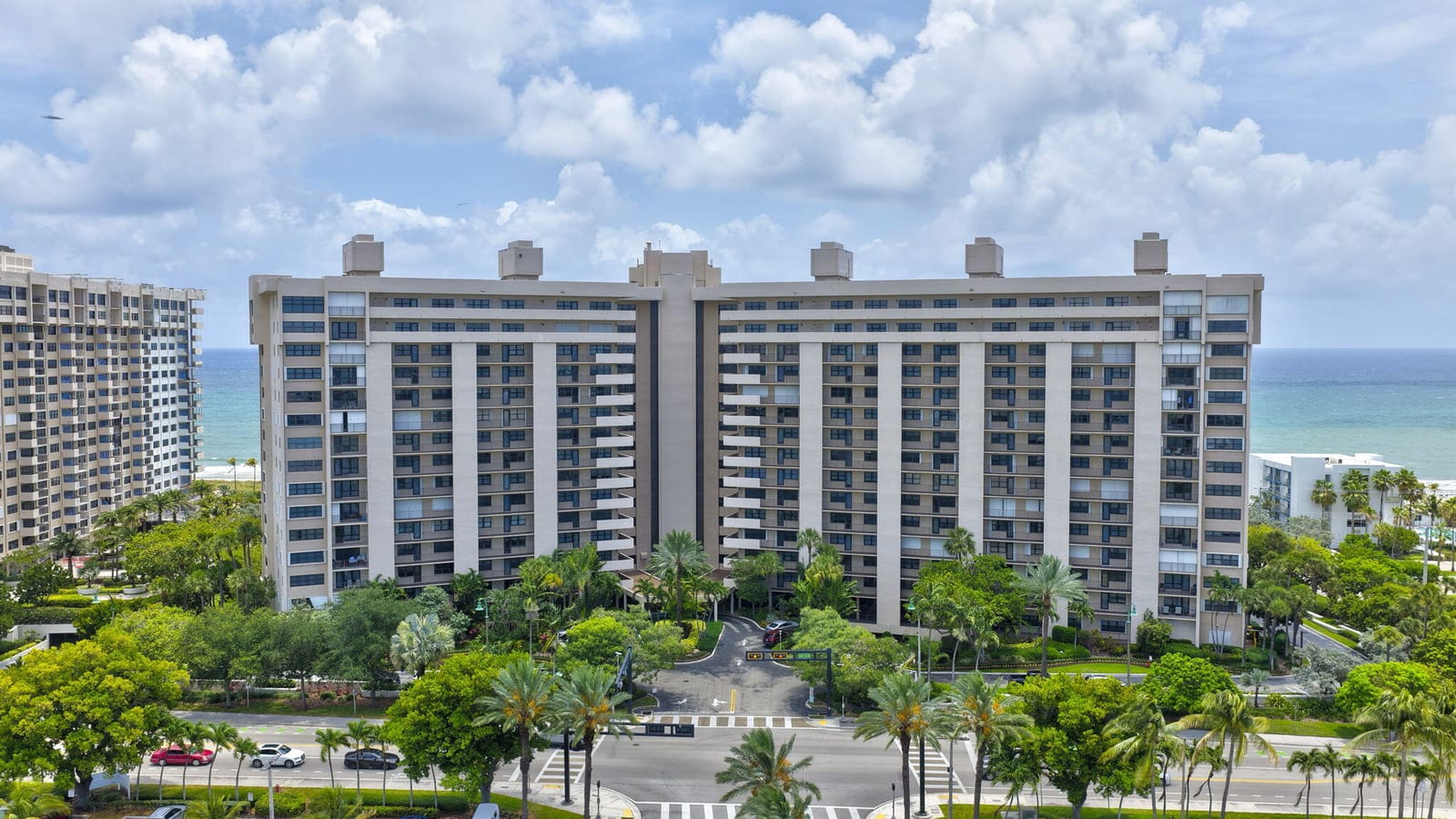 2 bedroom home for sale at 4900 OCEAN, Lauderdale By The Sea, FL 33308 — $4,400