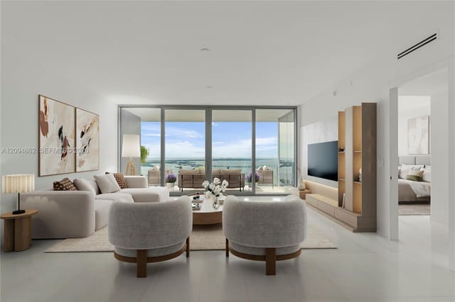 300 Biscayne Blvd Way 4203, Miami, FL 33131