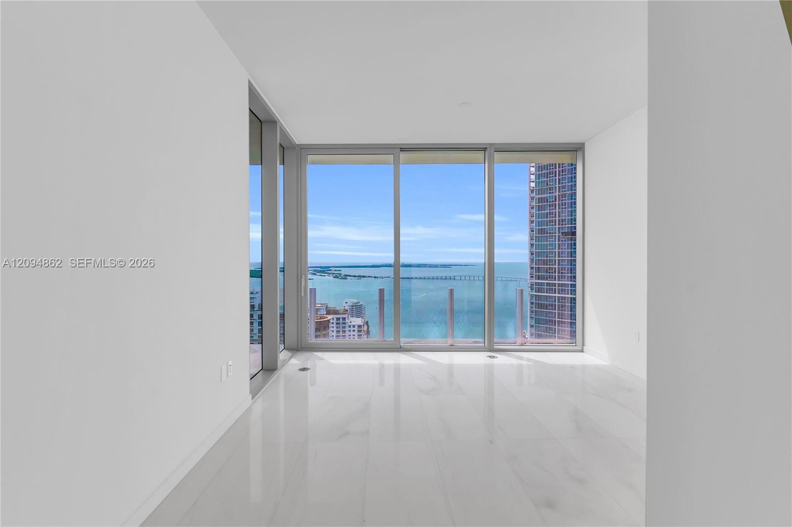 300 Biscayne Blvd Way 4203, Miami, FL 33131 photo 18