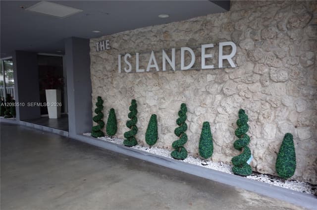 1255 Collins Avenue 302, Miami Beach, FL 33139