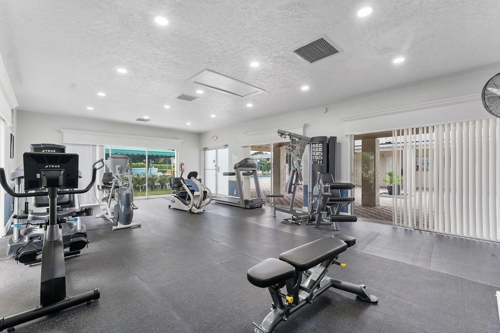 1160 Mahogany Way 103, Delray Beach, FL 33445 photo 25