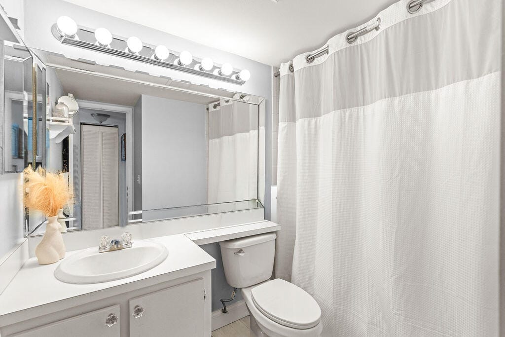 236 PINE HOV Circle D-2 — photo 11