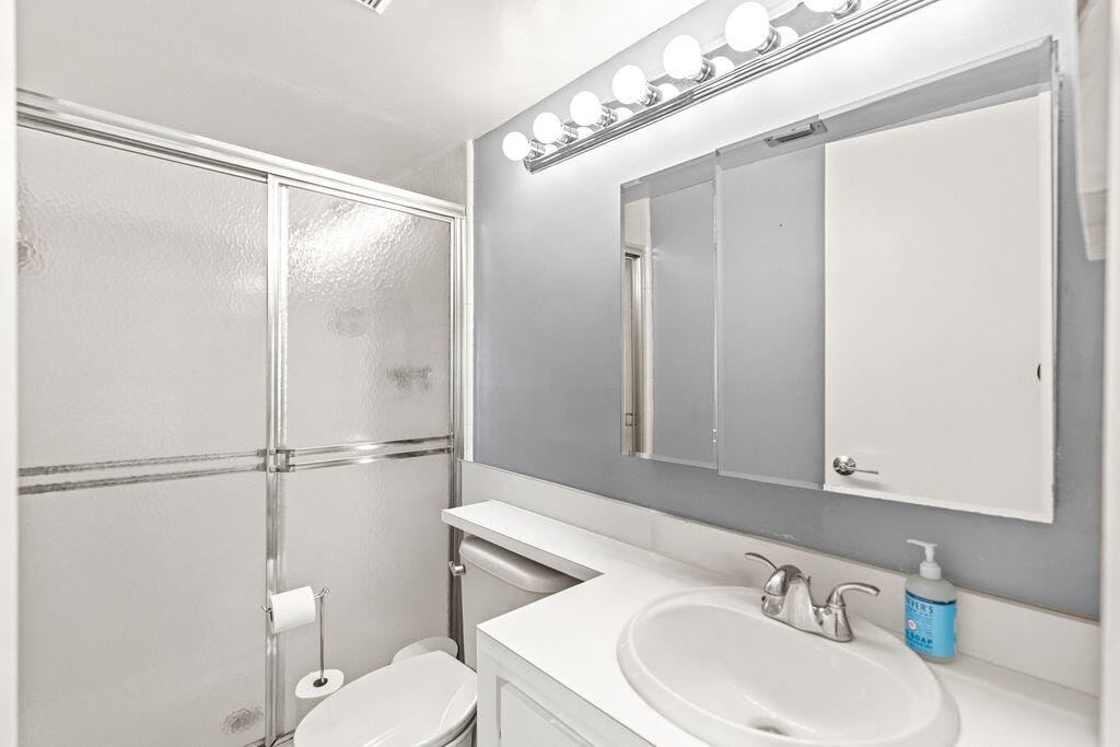 236 PINE HOV Circle D-2 — photo 12