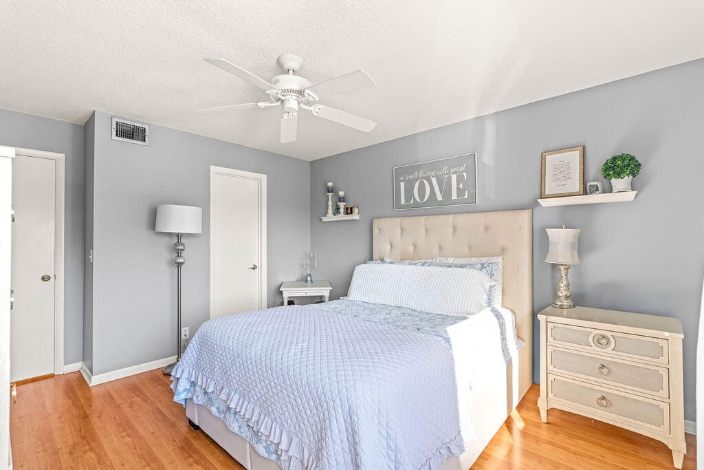 236 PINE HOV Circle D-2 — photo 10