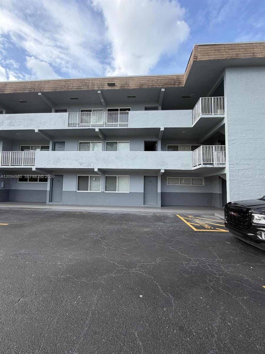 11005 SW 1st Street 202, Sweetwater, FL 33174 photo 4