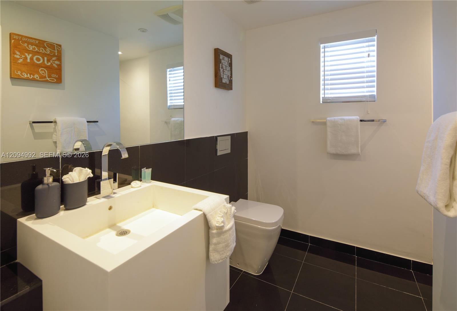 560 Michigan Avenue, Miami Beach, FL 33139 photo 10