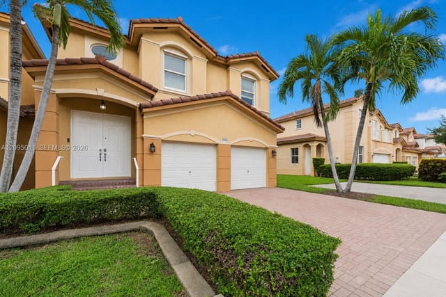 8666 NW 109th Court 8666, Doral, FL 33178