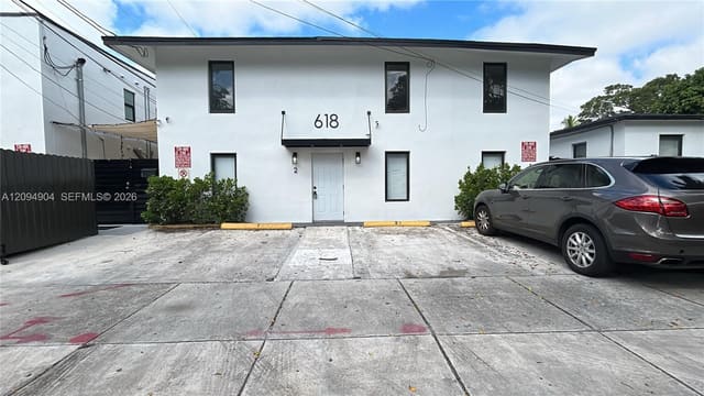 618 SW 21st Avenue 2, Miami, FL 33135