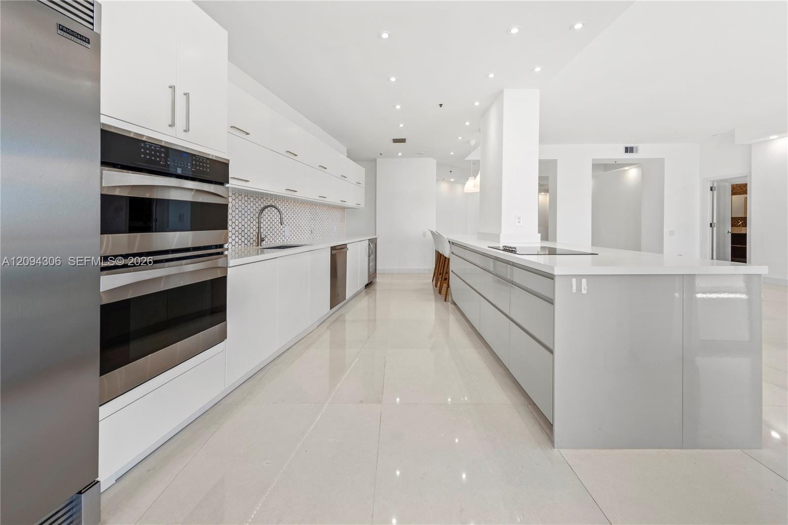 808 Brickell Key Drive 304 — photo 12