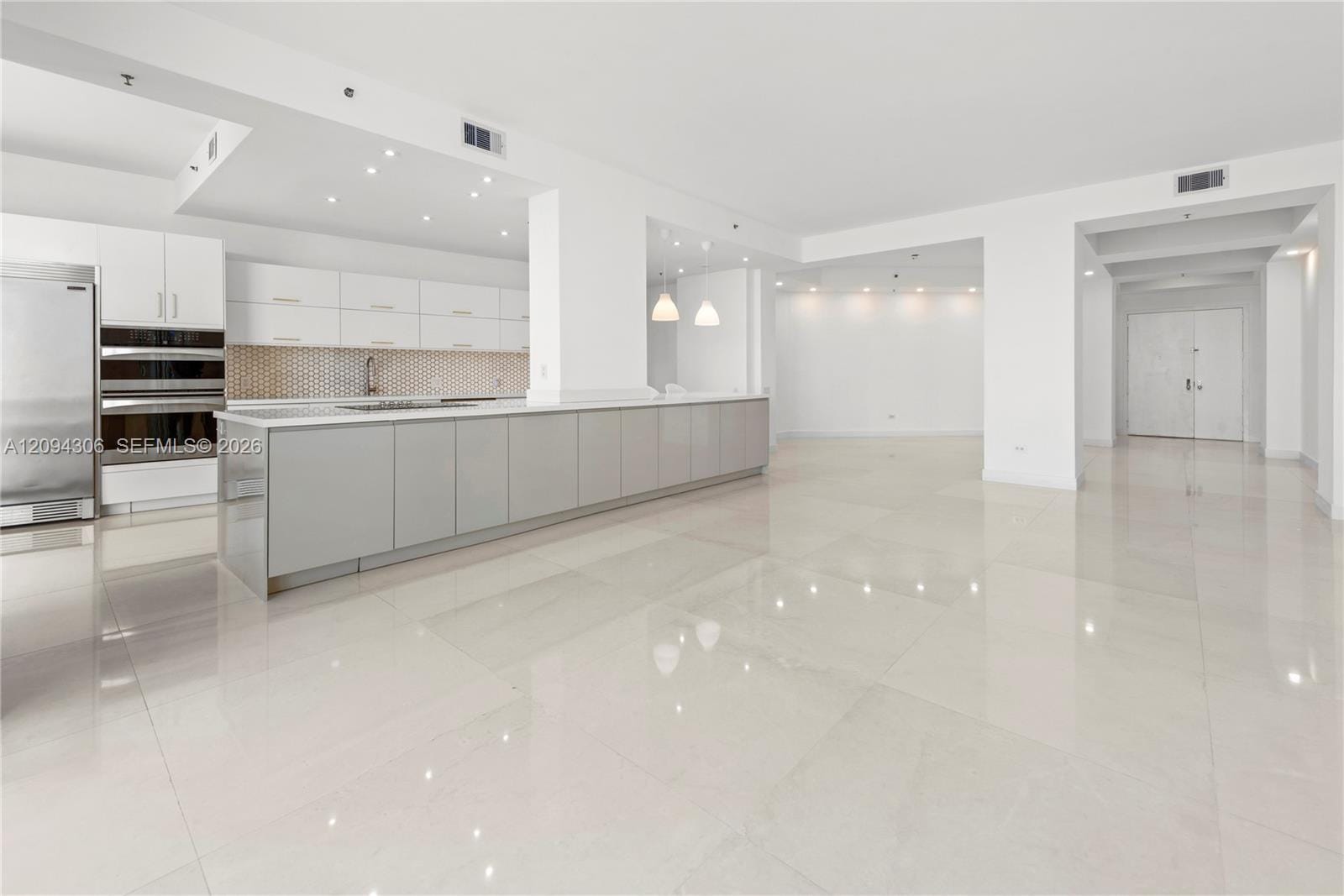 808 Brickell Key Drive 304, Miami, FL 33131 photo 14