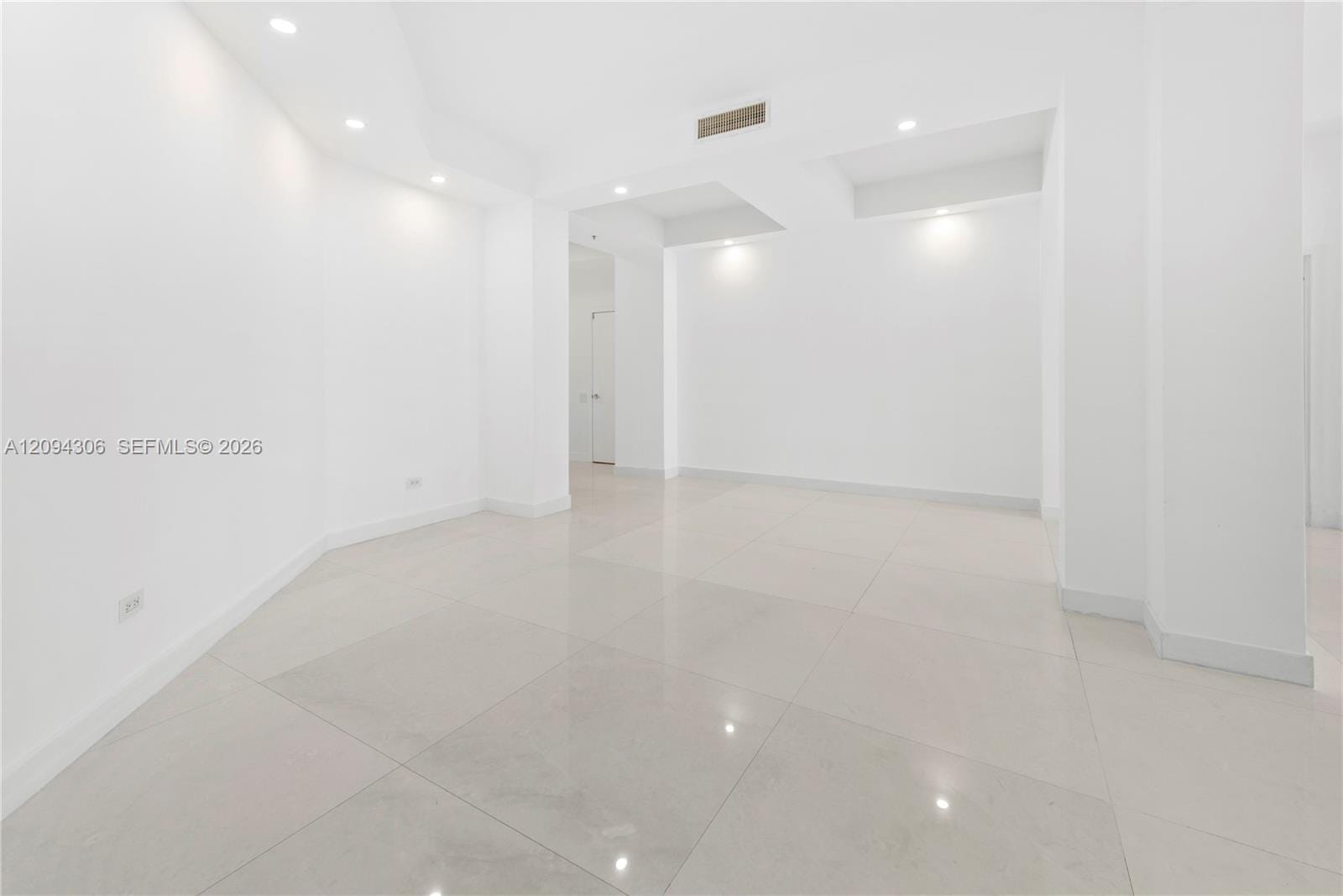 808 Brickell Key Drive 304, Miami, FL 33131 photo 17