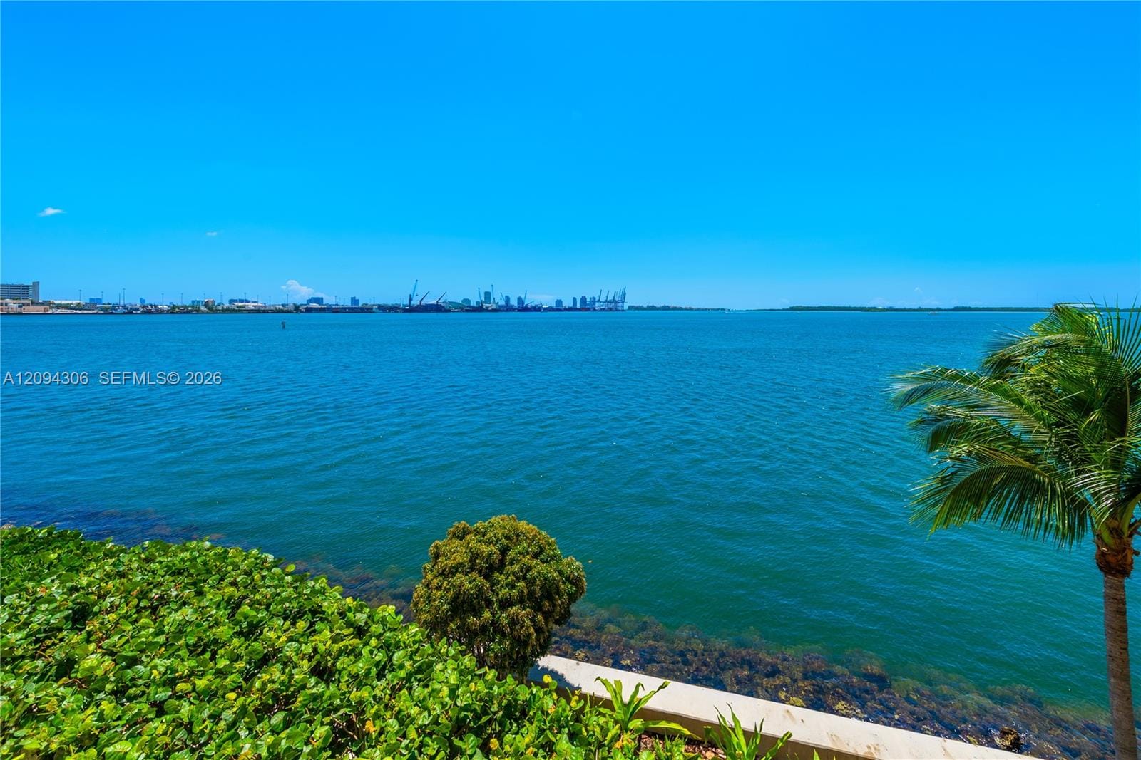 808 Brickell Key Drive 304, Miami, FL 33131 photo 22