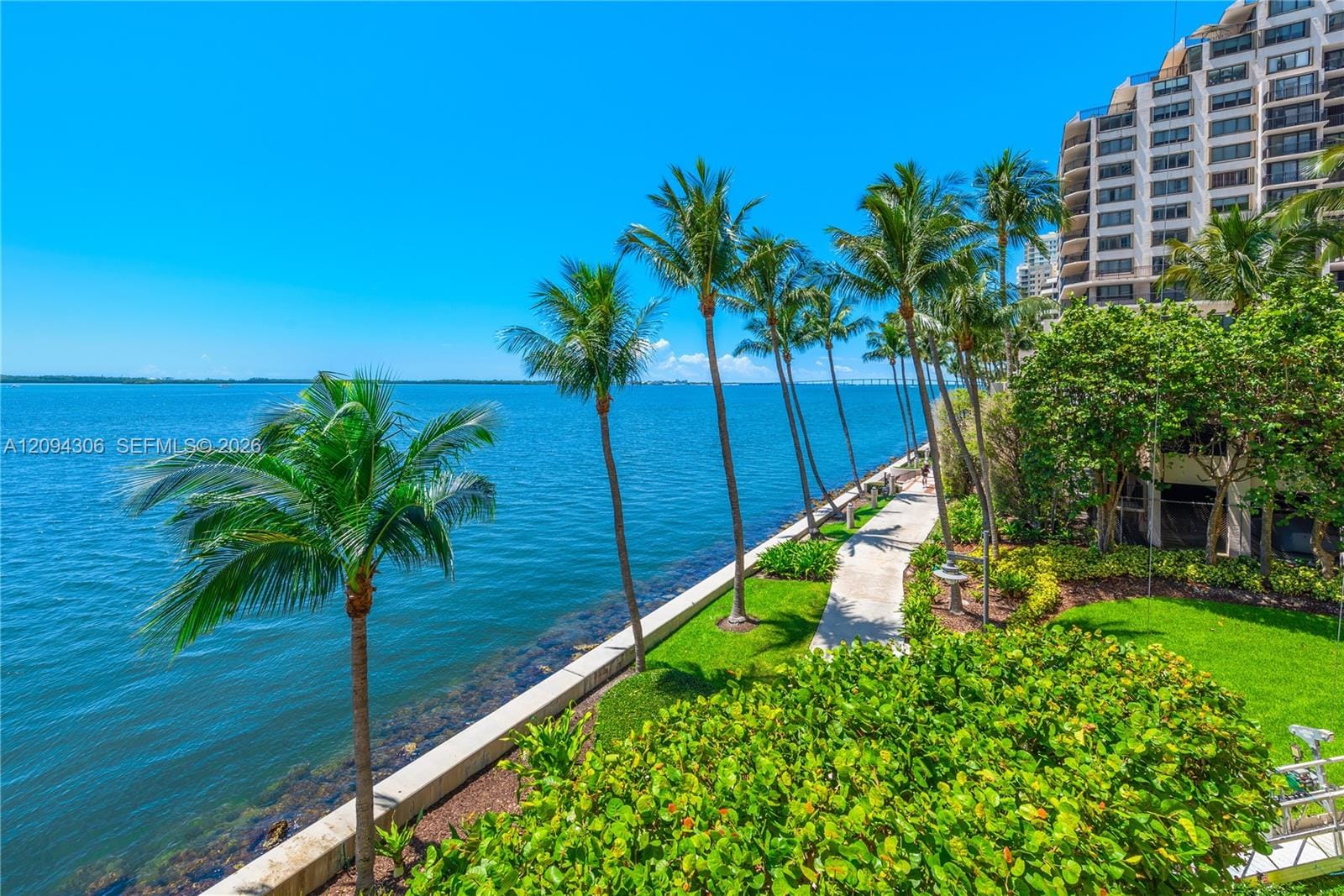 808 Brickell Key Drive 304, Miami, FL 33131 photo 24