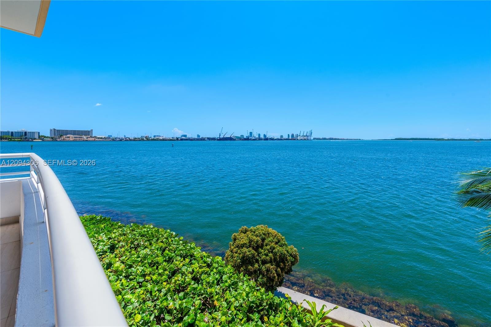 808 Brickell Key Drive 304, Miami, FL 33131 photo 25