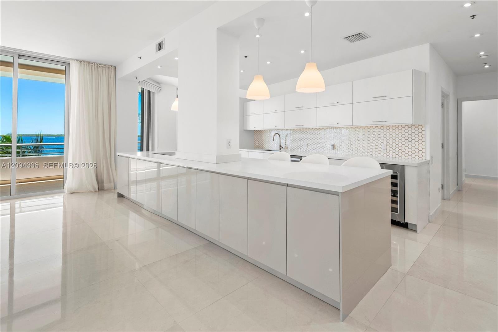 808 Brickell Key Drive 304 — photo 6