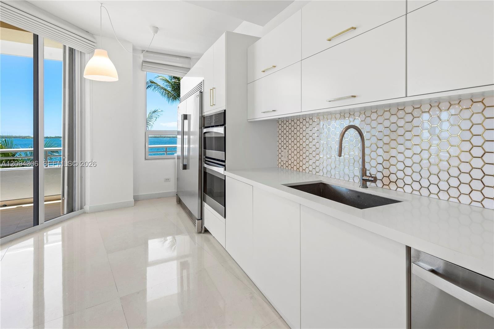 808 Brickell Key Drive 304 — photo 7