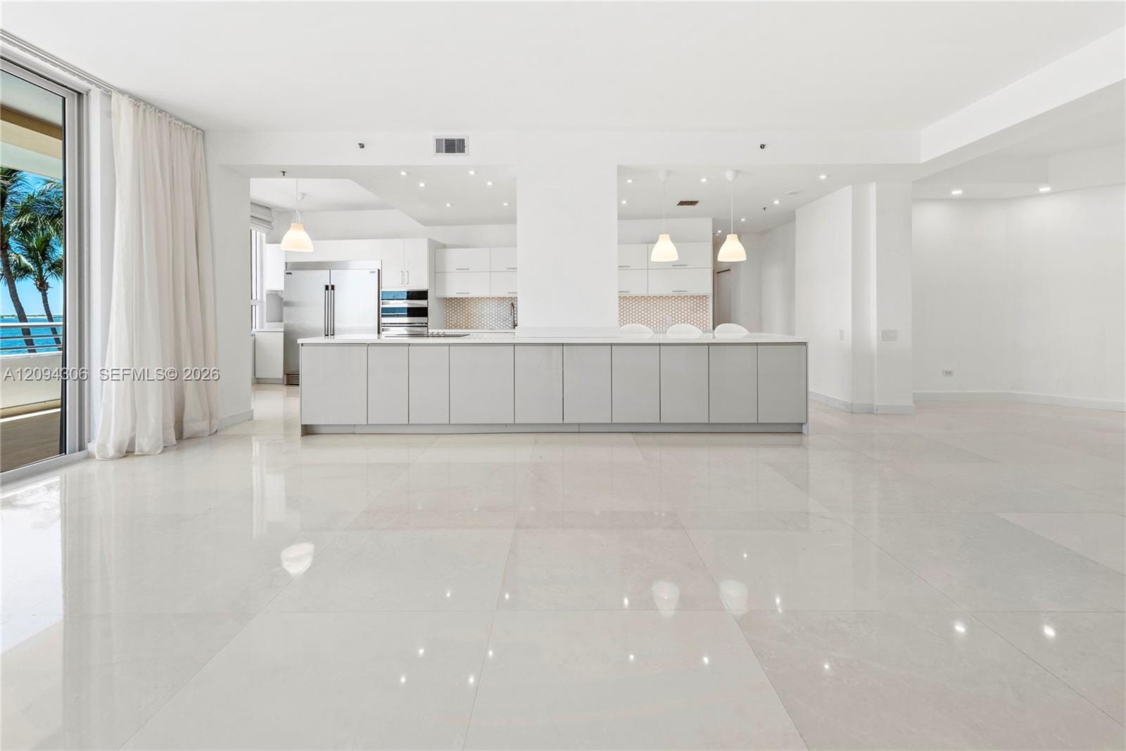 808 Brickell Key Drive 304 — photo 8