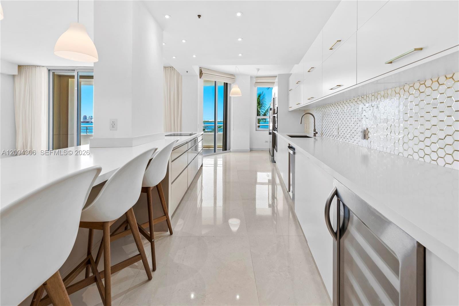 808 Brickell Key Drive 304 — photo 9