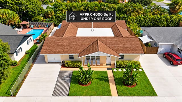 1213 W BROWARD Street, Lantana, FL 33462