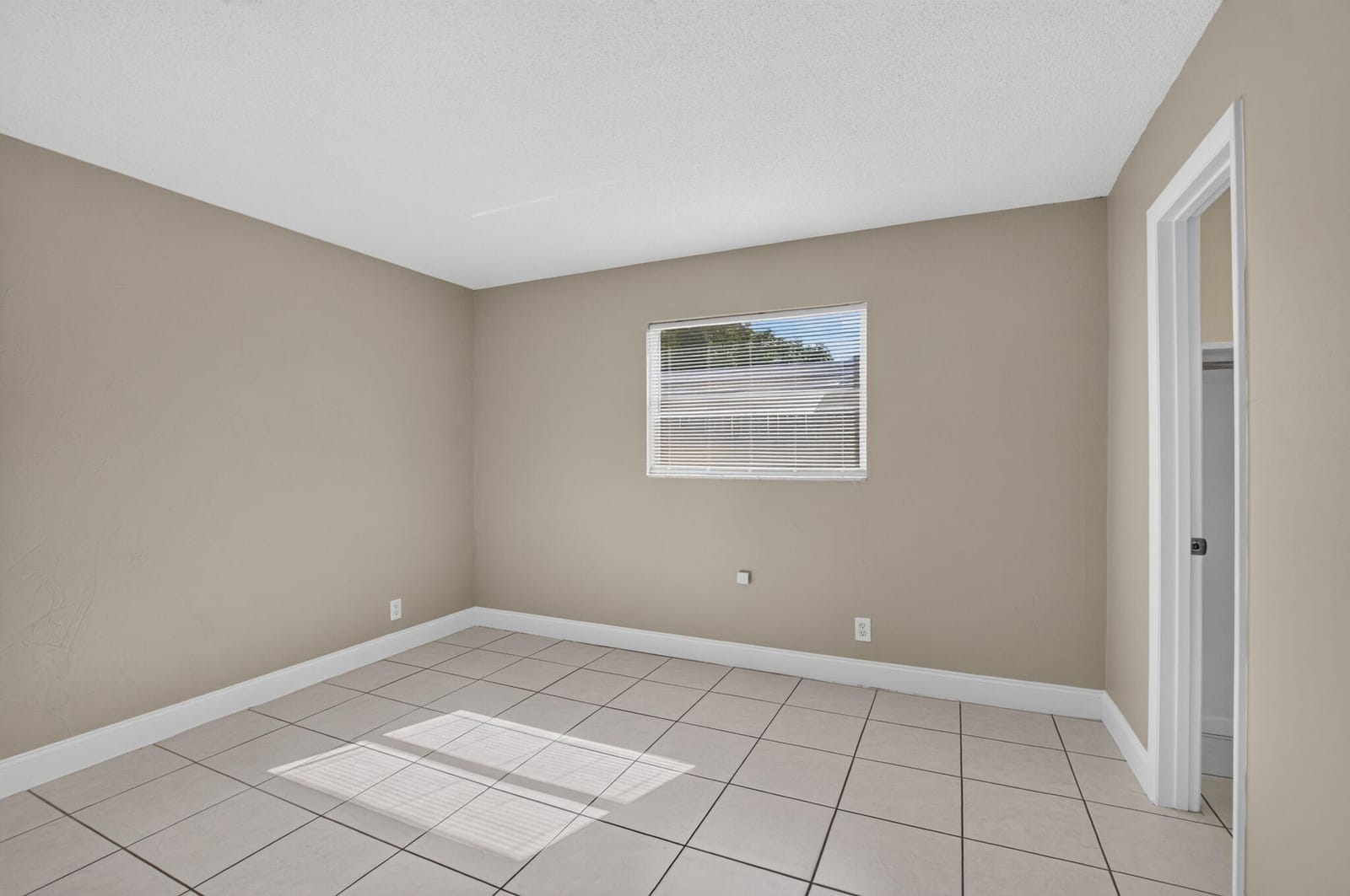1213 W BROWARD Street, Lantana, FL 33462 photo 20