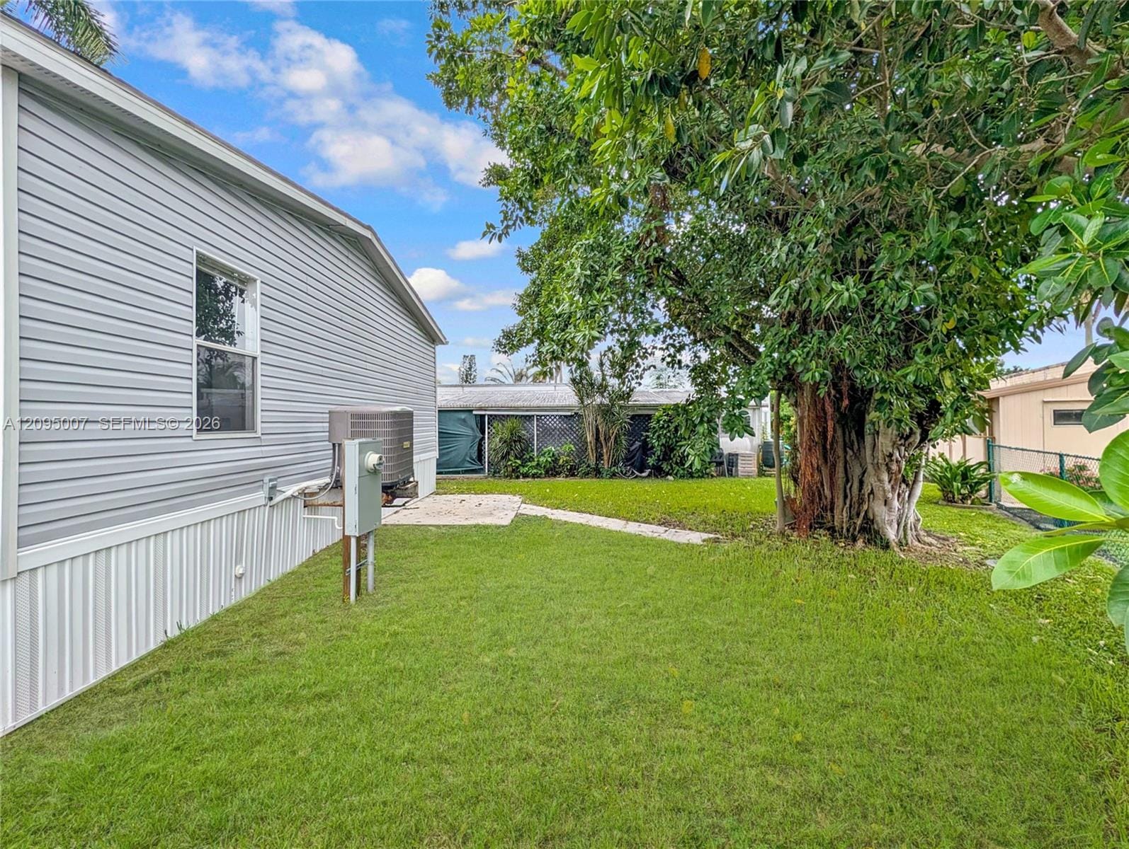 1910 SW 85th Lane, Davie, FL 33324 photo 27