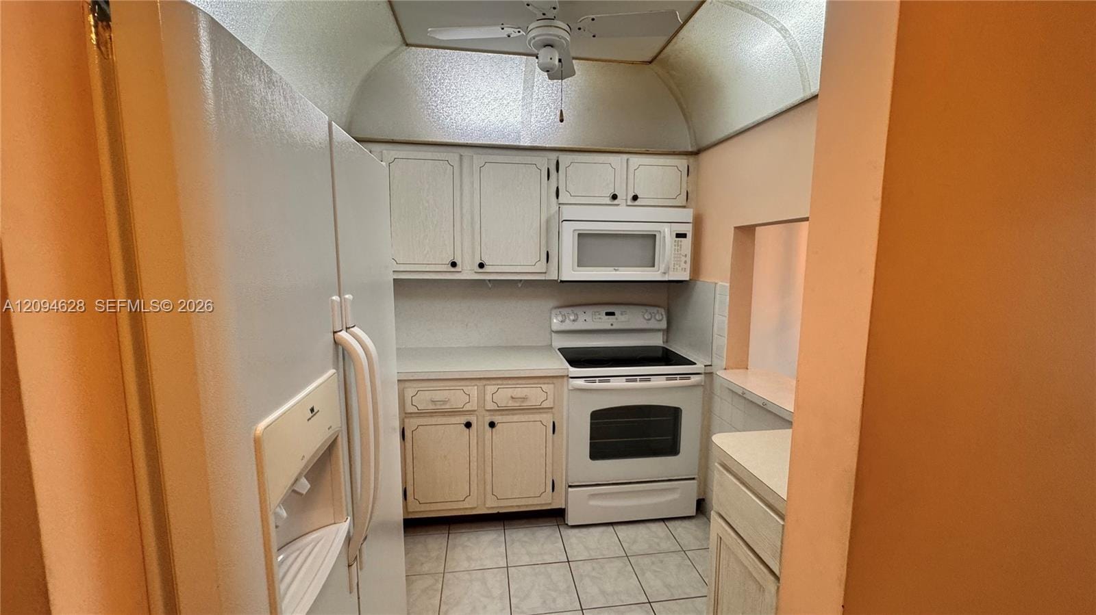 8400 Sunrise Lakes Boulevard 306, Sunrise, FL 33322 photo 1