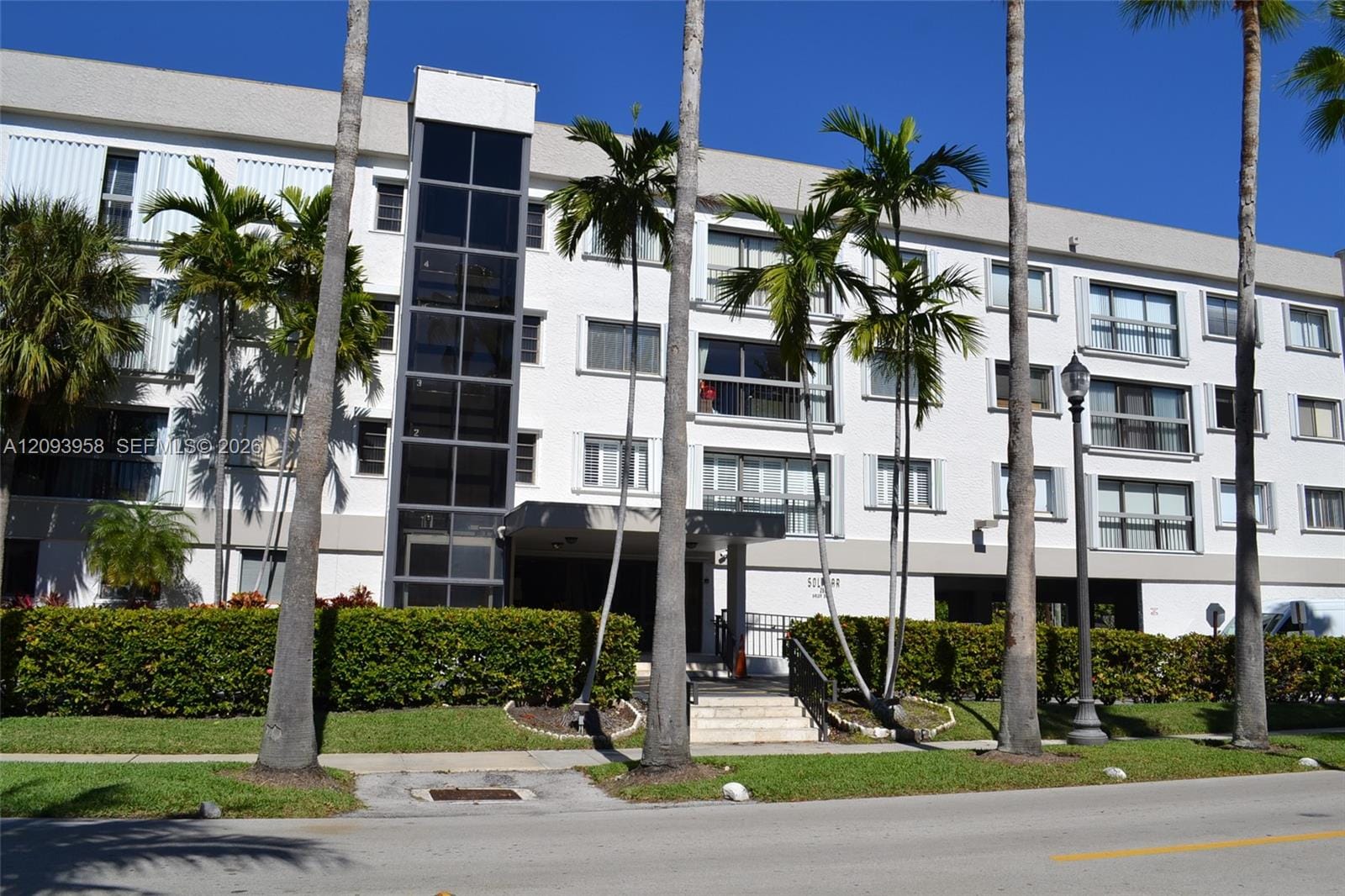 255 Galen Drive 4F, Key Biscayne, FL 33149 photo 2