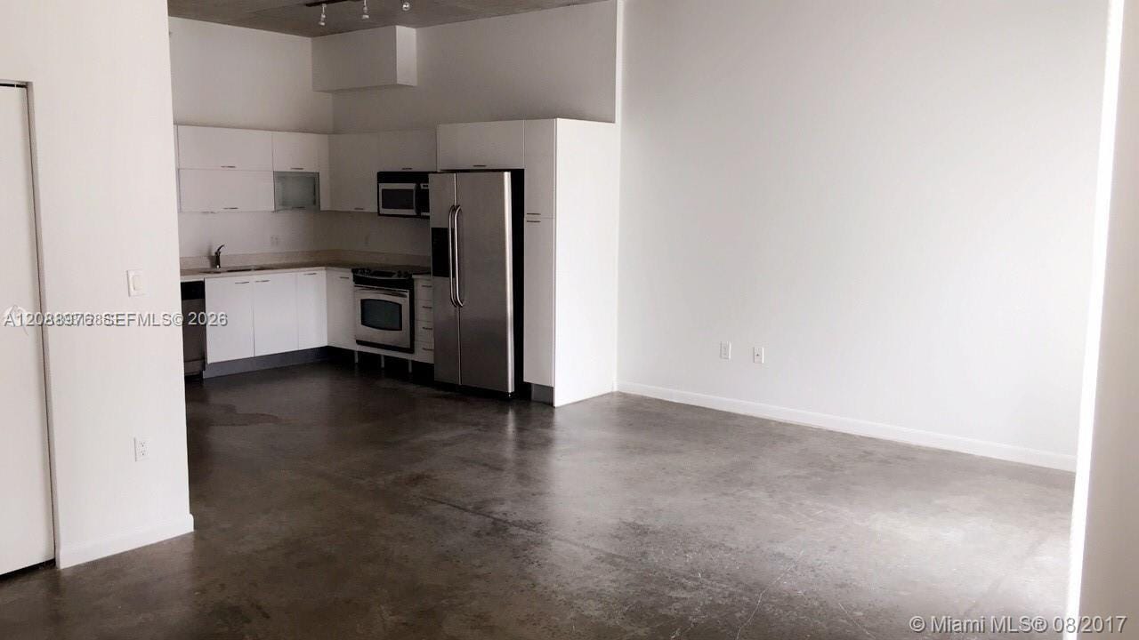 133 NE 2nd Avenue 1404 — photo 2