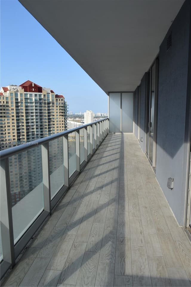 1300 Brickell Bay Drive 3008, Miami, FL 33131