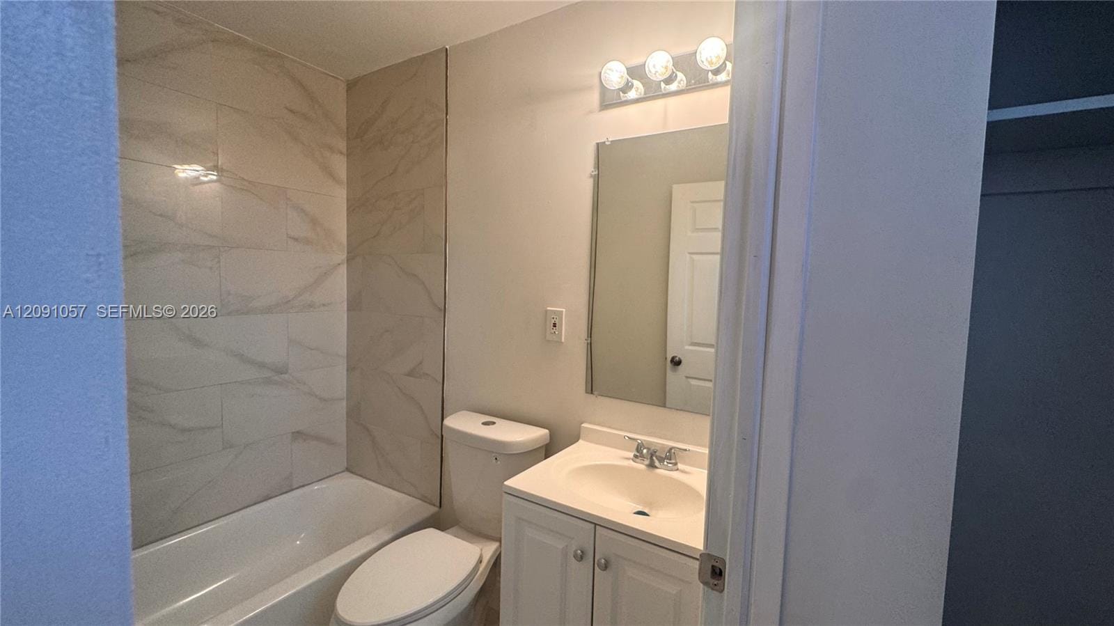 1923 Roosevelt Street 6, Hollywood, FL 33020 photo 2