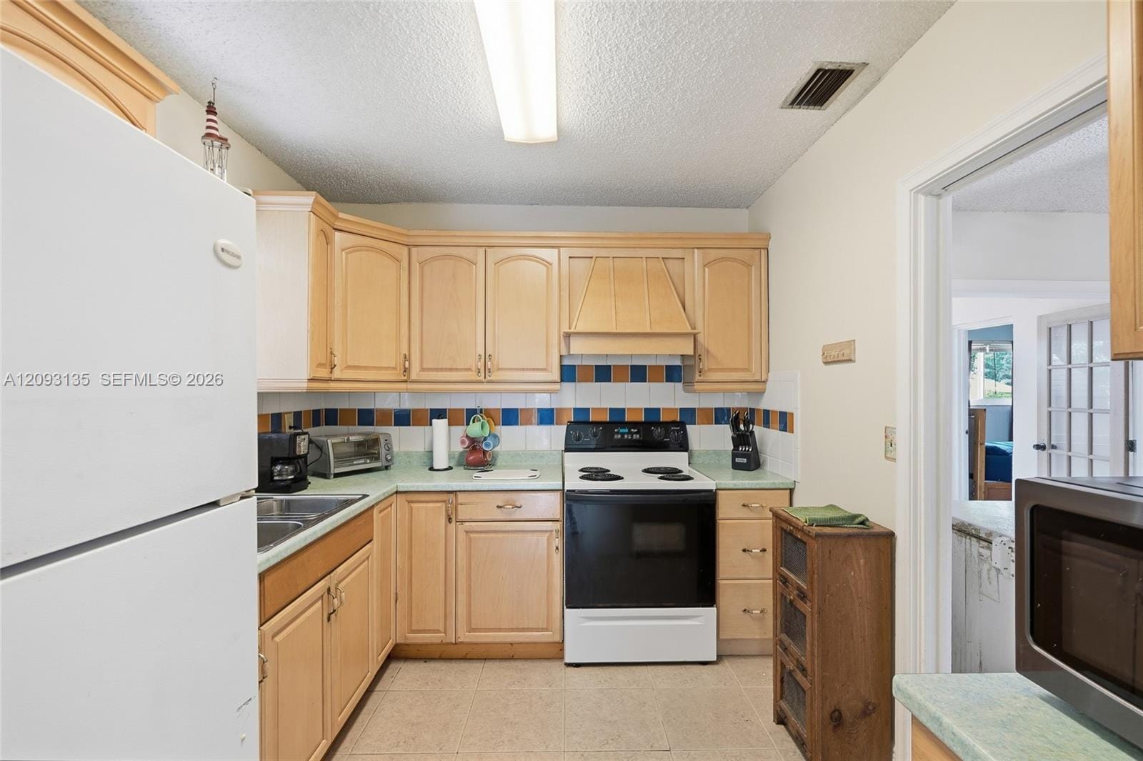 135 SW 27th Road, Miami, FL 33129 photo 11
