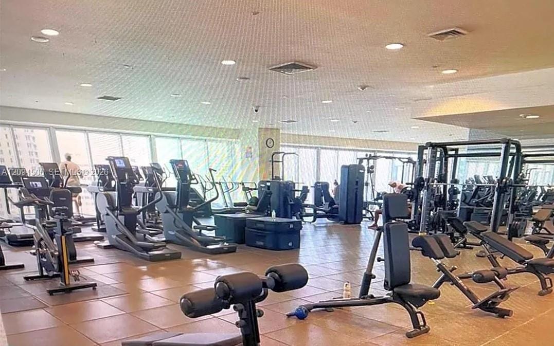 475 Brickell Avenue 2114, Miami, FL 33131 photo 13