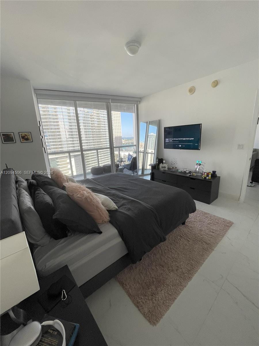 475 Brickell Avenue 2114, Miami, FL 33131 photo 4