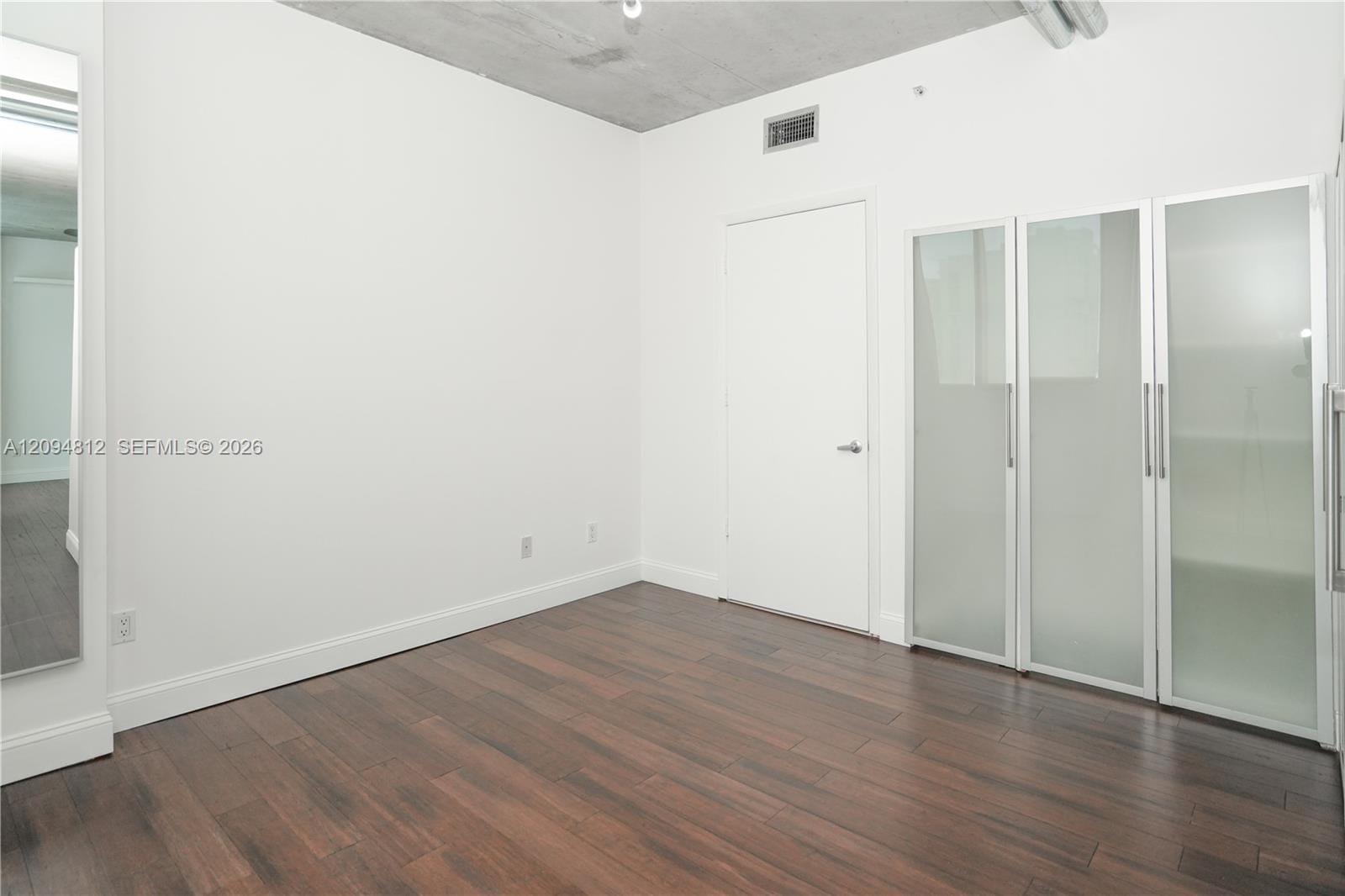 690 SW 1st Court 1623, Miami, FL 33130 photo 5