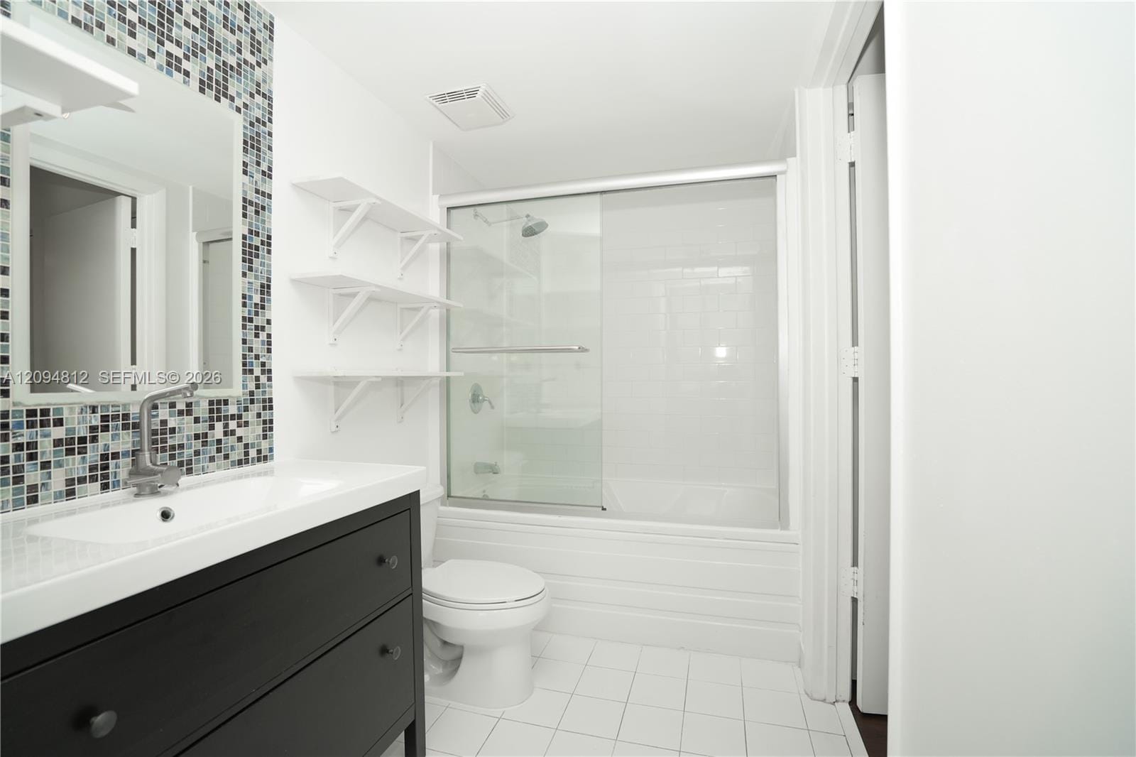 690 SW 1st Court 1623, Miami, FL 33130 photo 8