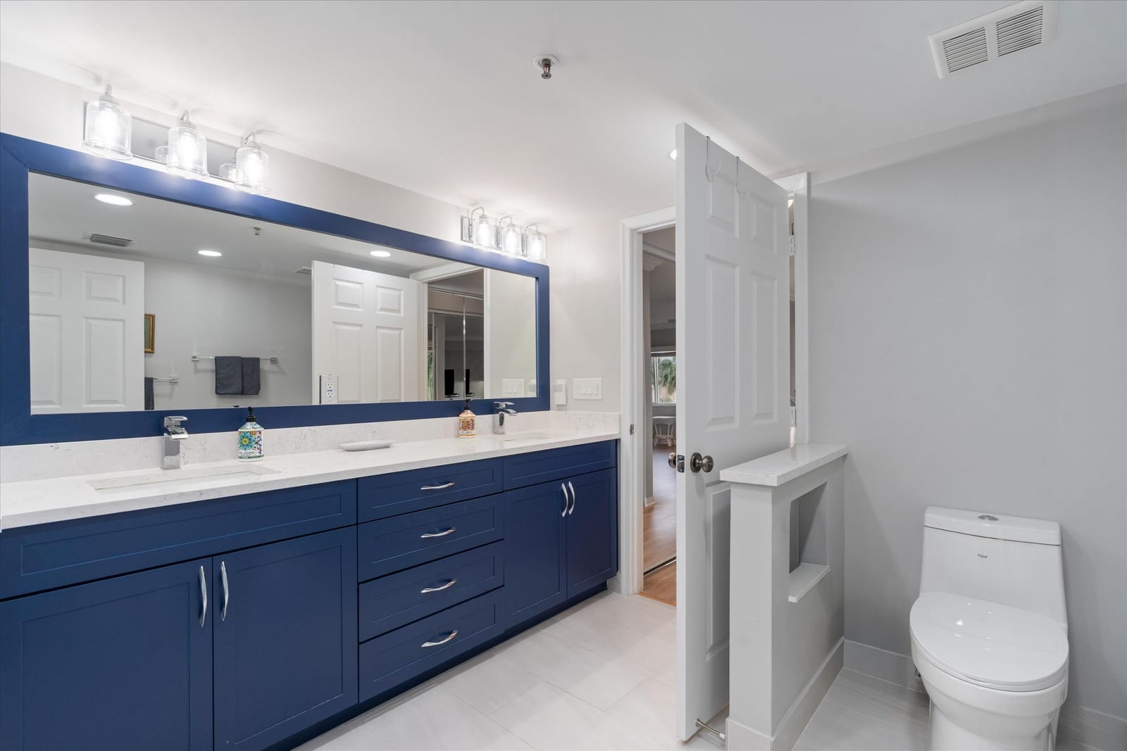 5749 Gemstone Court PH401 — photo 5