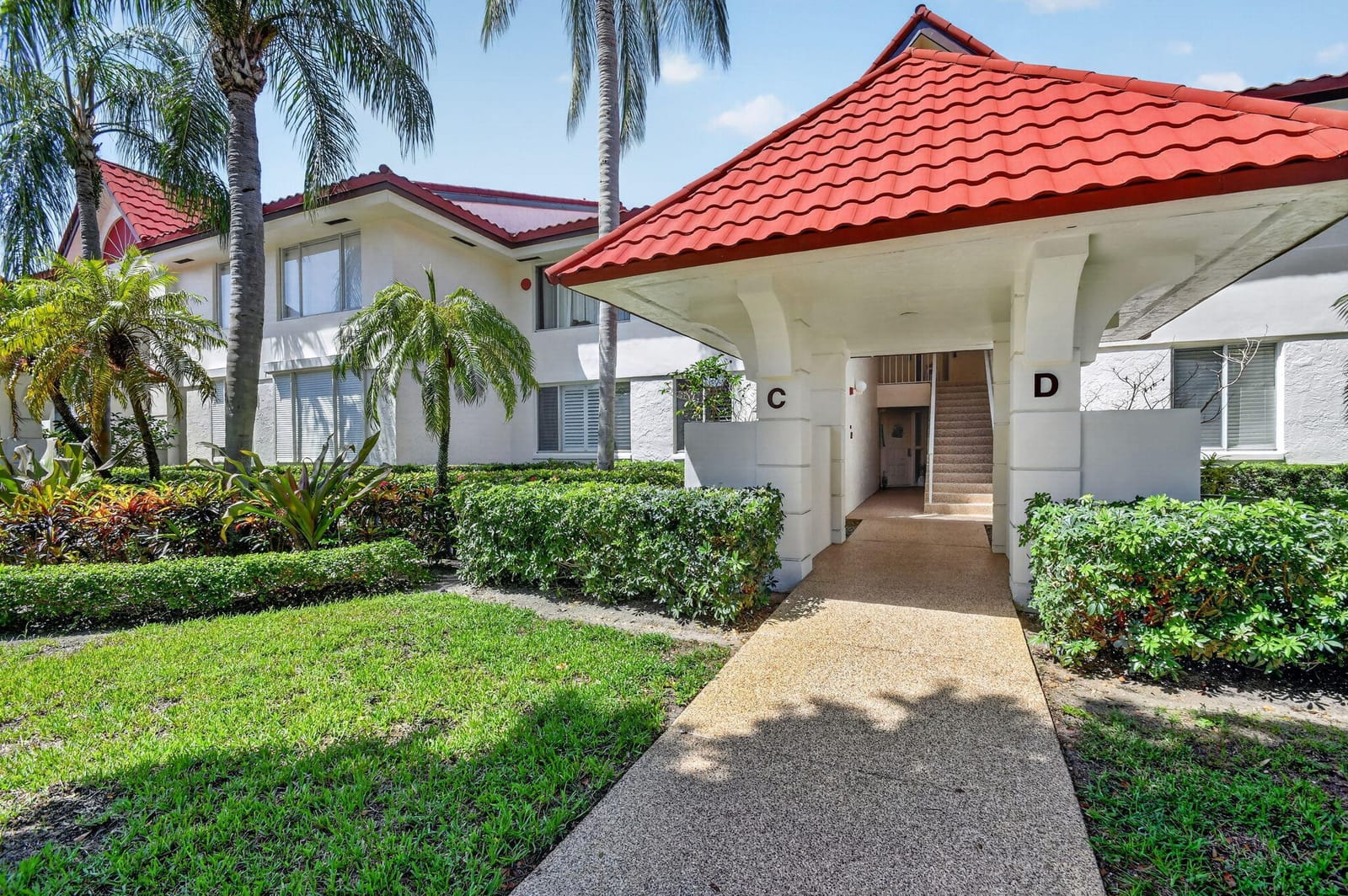 103 Half Moon Circle C1, Hypoluxo, FL 33462 photo 2